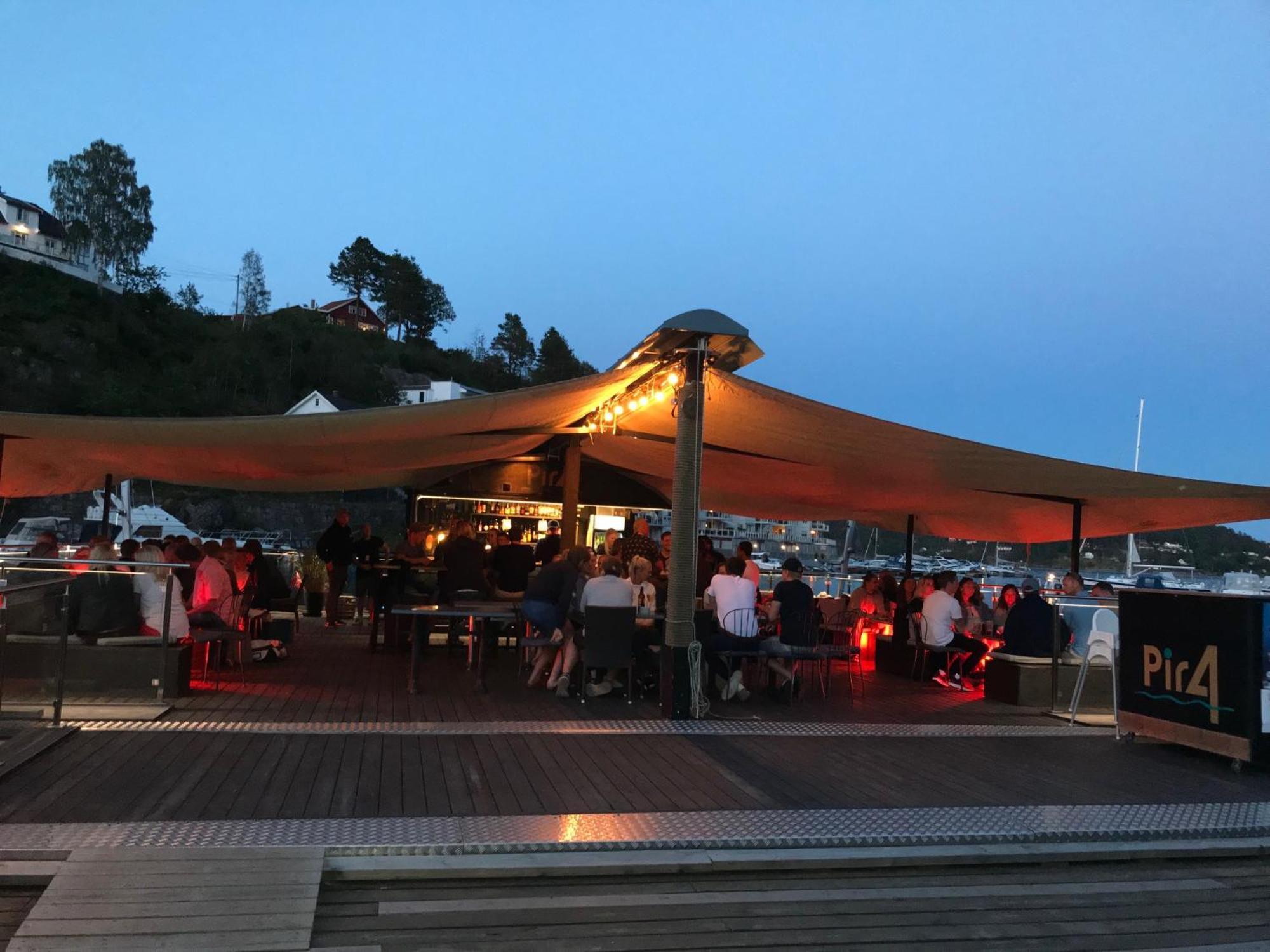 Tvedestrand Fjordhotell - Unike Hoteller Exteriör bild