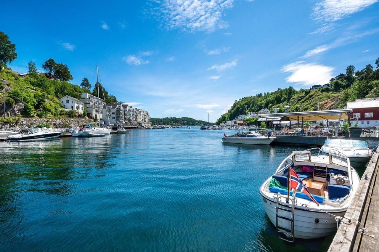 Tvedestrand Fjordhotell - Unike Hoteller Exteriör bild